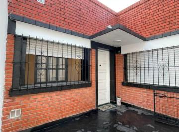 PH de 3 ambientes, Morón · PH 3 Ambientes con Terraza - Apto Crédito - Morón