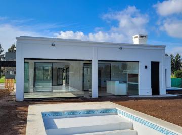 Casa · 180m² · 4 Ambientes · 2 Cocheras · Casa Al Agua a Estrenar en Venta, Barrio San Matías, Escobar