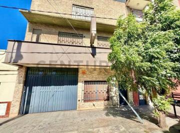 Bodega-Galpón · 350m² · 3 Ambientes · 3 Cocheras · Alquiler Galpón con Oficinas – Lomas del Mirador