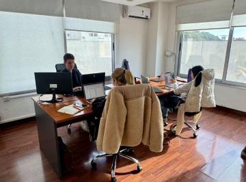 Oficina comercial de 6 ambientes, Ciudad de Mendoza · Oficinas Comerciales. Disponibles Desde Agosto