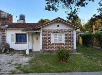 Casa de 4 ambientes, Mar del Sur · Excelente Chalet a Tan Solo 6 Cuadras de La Playa, a m de La Plaza Principa