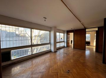 Oficina comercial · 114m² · 5 Ambientes · Oficina en Venta en Olivos, Vicente López