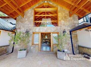 Casa · 516m² · 5 Ambientes · 2 Cocheras · Casa Venta San Martin de Los Andes