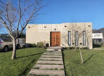 Casa · 100m² · 4 Ambientes · 1 Cochera · Casa Venta 3 Dorm. Barrio San Ramón Lote de 518 m² Pilar del Este, Zona Norte