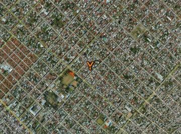 Casa · 200m² · 10 Ambientes · Casa en Venta - 5 Dorm. 5 Baños - 800 m - Avellaneda