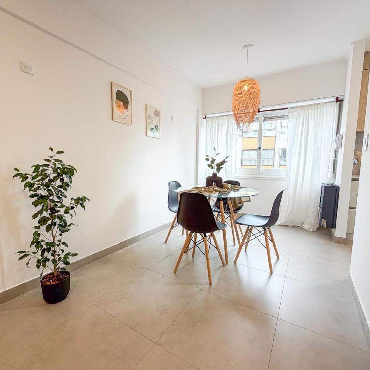 Depto 2 amb, 43m² reciclado a nuevo — Corrientes al 1800