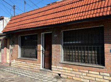 PH · 50m² · 2 Ambientes · PH en Lanús Este