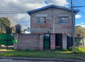 Casa · 56m² · 3 Ambientes · 1 Cochera · Oportunidad Venta en Bloque Duplex/casas - Tortuguitas