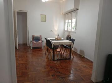 Departamento · 94m² · 4 Ambientes · Departamento en Flores