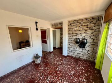 PH de 3 ambientes, La Matanza · PH de 3 Ambientes en Primer Piso con Amplia Terraza y Sin Expensas