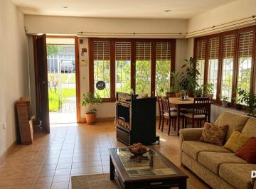 Imagen1 · Casa 3 Ambientes Alquiler