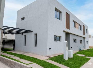 Foto · Dúplex en Alquiler de 3 Dorm. en San Ignacio