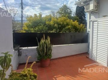 PH · 71m² · 4 Ambientes · PH en Beccar - Vias/rolon