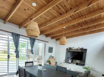 Casa · 67m² · 3 Ambientes · Casa en Villa Parque Sicardi