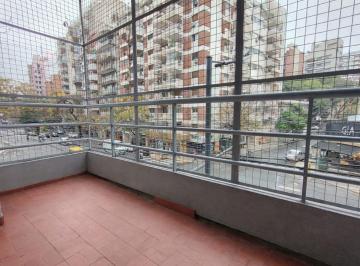 Departamento de 3 ambientes, Caballito · Cómodo 3amb con Dos Balcones en Fantástica Ubicación