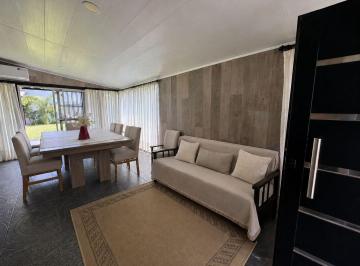 Casa · 70m² · 3 Ambientes · 1 Cochera · Venta 3 Amb Casa con Pileta Jardin y Cochera