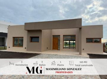 Casa · 155m² · 5 Ambientes · 2 Cocheras · Casa Venta - San Felipe, Ezeiza