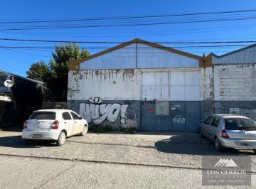 Bodega-Galpón · 435m² · 7 Ambientes · Galpón Urbano en Alquiler en Bariloche