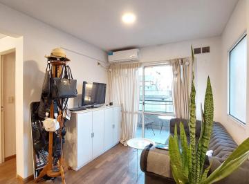 Departamento · 40m² · 2 Ambientes · Departamento en Alquiler, un Dormitorio, Moderno, Amueblado.