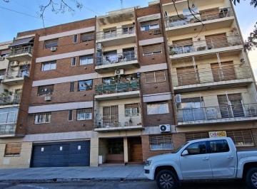 Departamento · 66m² · 3 Ambientes · 1 Cochera · Departamento en Venta 3 Ambientes en Lanus Este