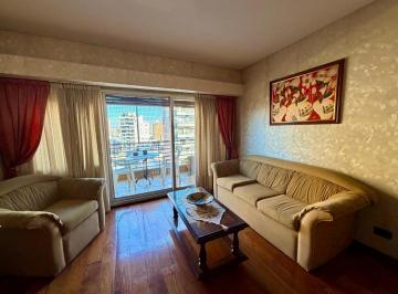 Departamento · 142m² · 5 Ambientes · 1 Cochera · Departamento de 3 Dorm., Frente, Cochera y Amenitis