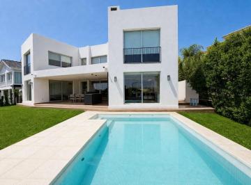 Casa · 307m² · 6 Ambientes · 4 Cocheras · Alquiler 4 Suites Al Lago Barrio Los Alisos Nordelta