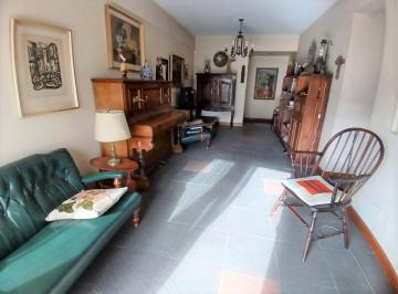 Departamento · 56m² · 3 Ambientes · 1 Cochera · Excelente Depto 3 Amb con Dos Balcones y Cochera Fija!