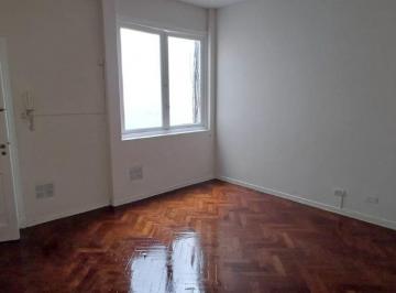 Departamento de 1 ambiente, Almagro · Amplio Monoambiente 2° Piso por Escalera Almagro