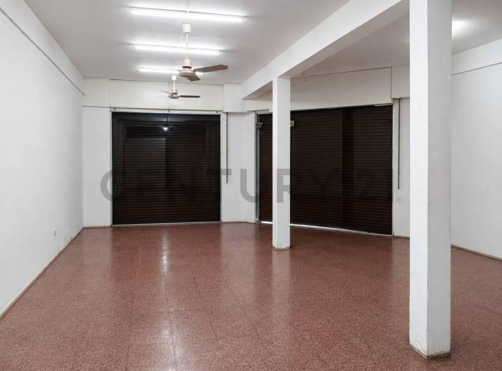 Local comercial · 66m²