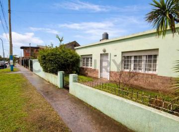 Casa · 80m² · 4 Ambientes · 2 Cocheras · Casa 4 Ambientes | Bosque Grande | Mar del Plata