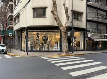 Local comercial · 65m² · Local en Venta en Rodriguez Peña Esquina Arenales