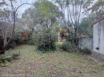 Terreno · 150m² · 3 Ambientes · 2 Cocheras · Venta Lote con Casa a Reciclar Sobre Lote de 750 m² en Esquina | Gran Potencial de Desarrollo