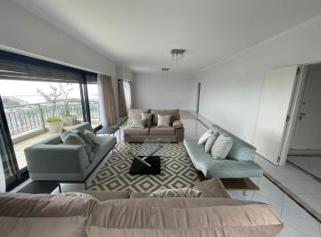 Departamento · 223m² · 4 Ambientes · 1 Cochera · Departamento en Retiro