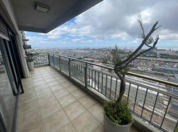 Departamento · 223m² · 4 Ambientes · Alquiler Departamento Retiro Piso Alto Full Amenities