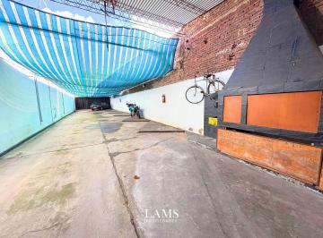 Local comercial · 279m² · 3 Ambientes · Alquiler - Local + Galpón - Zona San José
