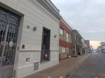 Casa · 134m² · 4 Ambientes · Vendo Casa Belgrano y Chacabuco - San Nicolas