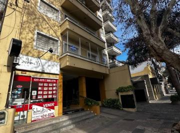 Departamento de 2 ambientes, Lanús · Semipiso 2 Ambientes a Pasos Estacion Lanus