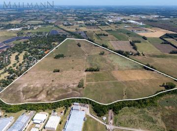 Terreno · 920000ha · Venta Campo 92 Has Lindero a Parque Industrial Pilar Ideal Nodo Logistico E Industrial Multimodal