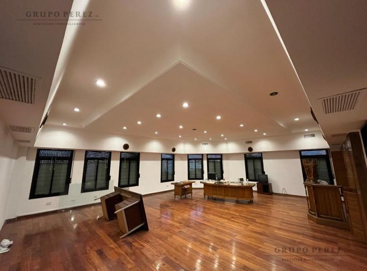 Oficina comercial · 160m² · 3 Ambientes