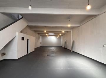 Bodega-Galpón · 350m² · Galpón 350 m² Portpon Oficna Doble Entrada Lugar Montacarga