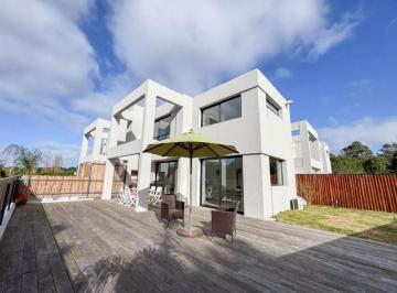 BPV-BPV-11183_2 · Casa en Venta en Montoya, La Barra