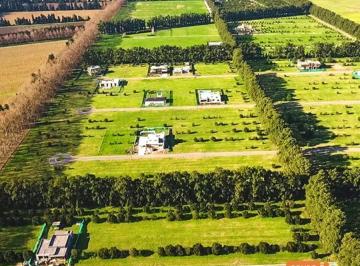 Terreno · 690m² · Lote Barrio Azahares del Paraná - Fighiera