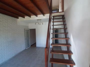 PH de 3 ambientes, Lanús · Alquiler Duplex Cerca de Uriarte R. de Escalada