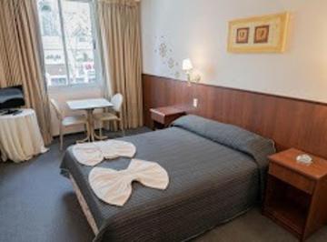 Hotel · 3500m² · 49 Ambientes · 5 Cocheras · Hotel 3 Estrellas