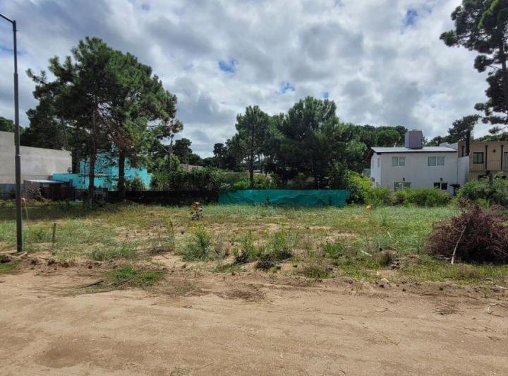 Terreno · 170m²