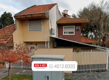 Casa · 36m² · 2 Ambientes · 1 Cochera · Duplex 1 Dormitorio Venta - Carapachay