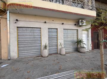 Local comercial · 90m² · 3 Ambientes · Local en Liniers