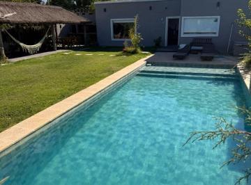 Quinta vacacional · 91m² · 3 Ambientes · 5 Cocheras · Venta, Casa Quinta, Varela