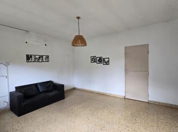 Casa · 50m² · 2 Ambientes · 2 Cocheras · Casa Americana 2 Ambientes en Alquiler en Ituzaingo Norte