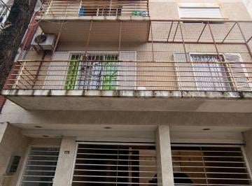 Departamento · 50m² · 3 Ambientes · Departamento en Flores